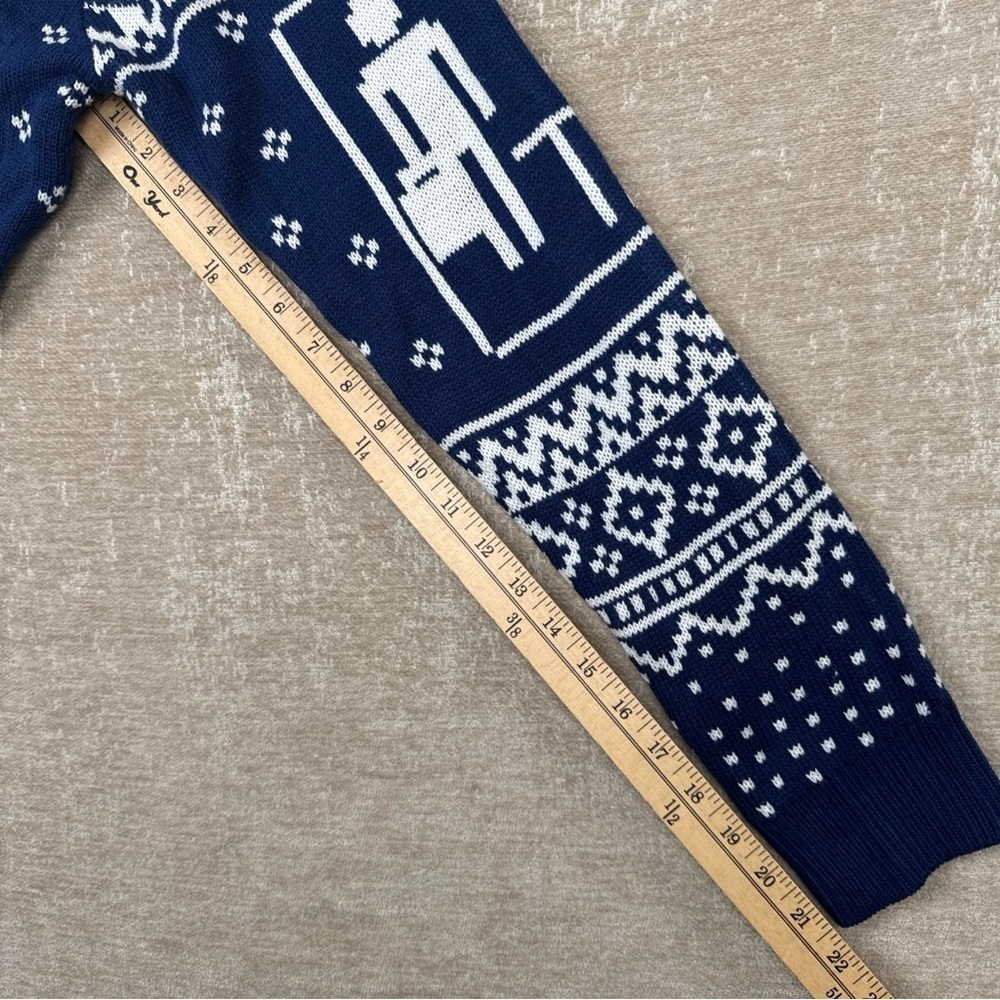 Dunder Mifflin The Office Sweater Mens Large Blue Snowflake Pullover Crew Neck - Picture 9 of 10